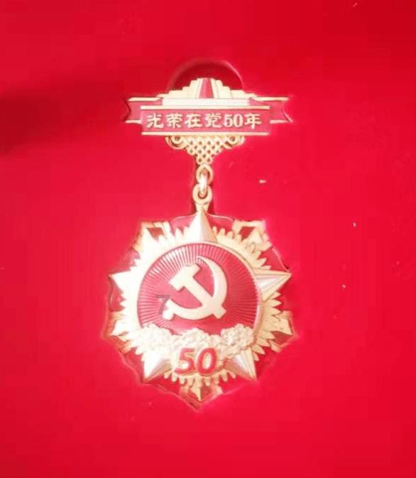 我军需要装备多少无人机？陆海空三军无人机，距离够用还有多远？
